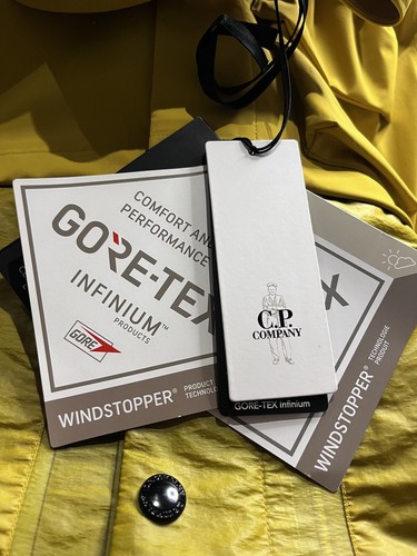 CP Company Windstopper Gore-Tex Long Jacket, Size 46 - Picture 2 of 3