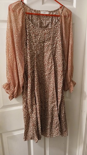 Umgee+ Damen 1X braunes Animal Print Kleid. Locker, fließend, transparent, kurz, Boho.