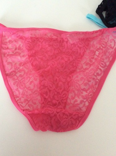 Ladies Lace panty set of three - Picture 4 of 4
