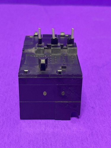 Telemecanique LR-D09 307 Solid State Relay 1.6-2.5 A - Picture 4 of 7