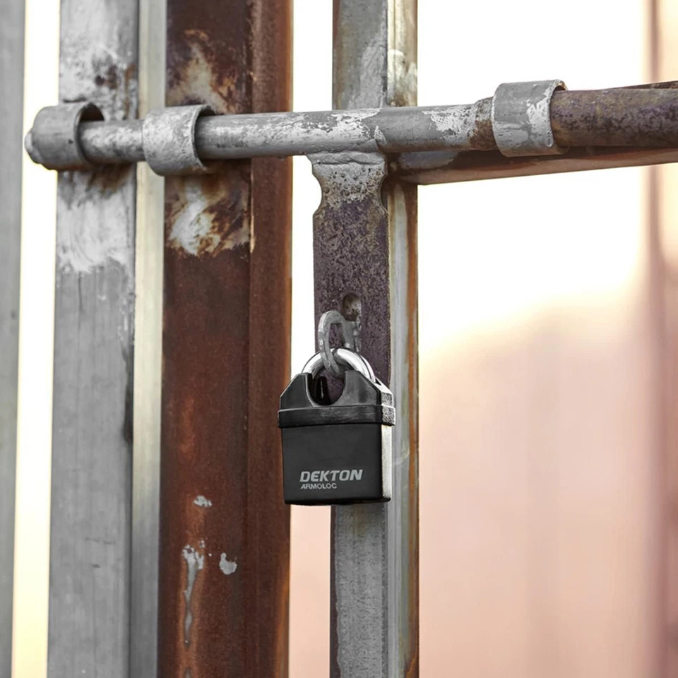 Dekton High Security Closed Shackle Padlock Steel Chain Lock 4 Keys 50mm & 60mm - Image 4 of 4