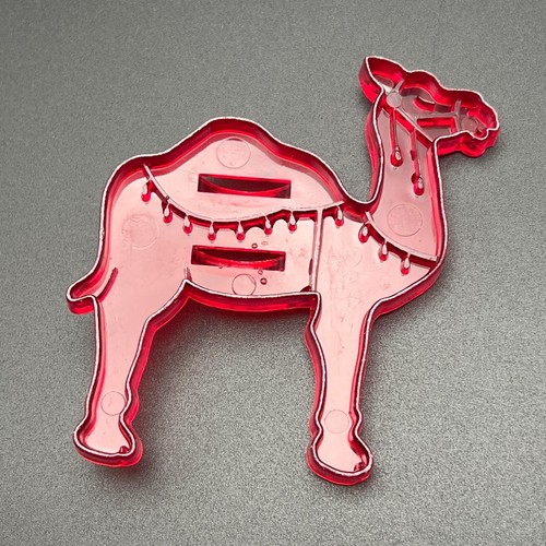 Vintage Red Translucent Cookie Cutters - YOU PICK - HRM | Loma | Unmarked - Picture 12 of 51