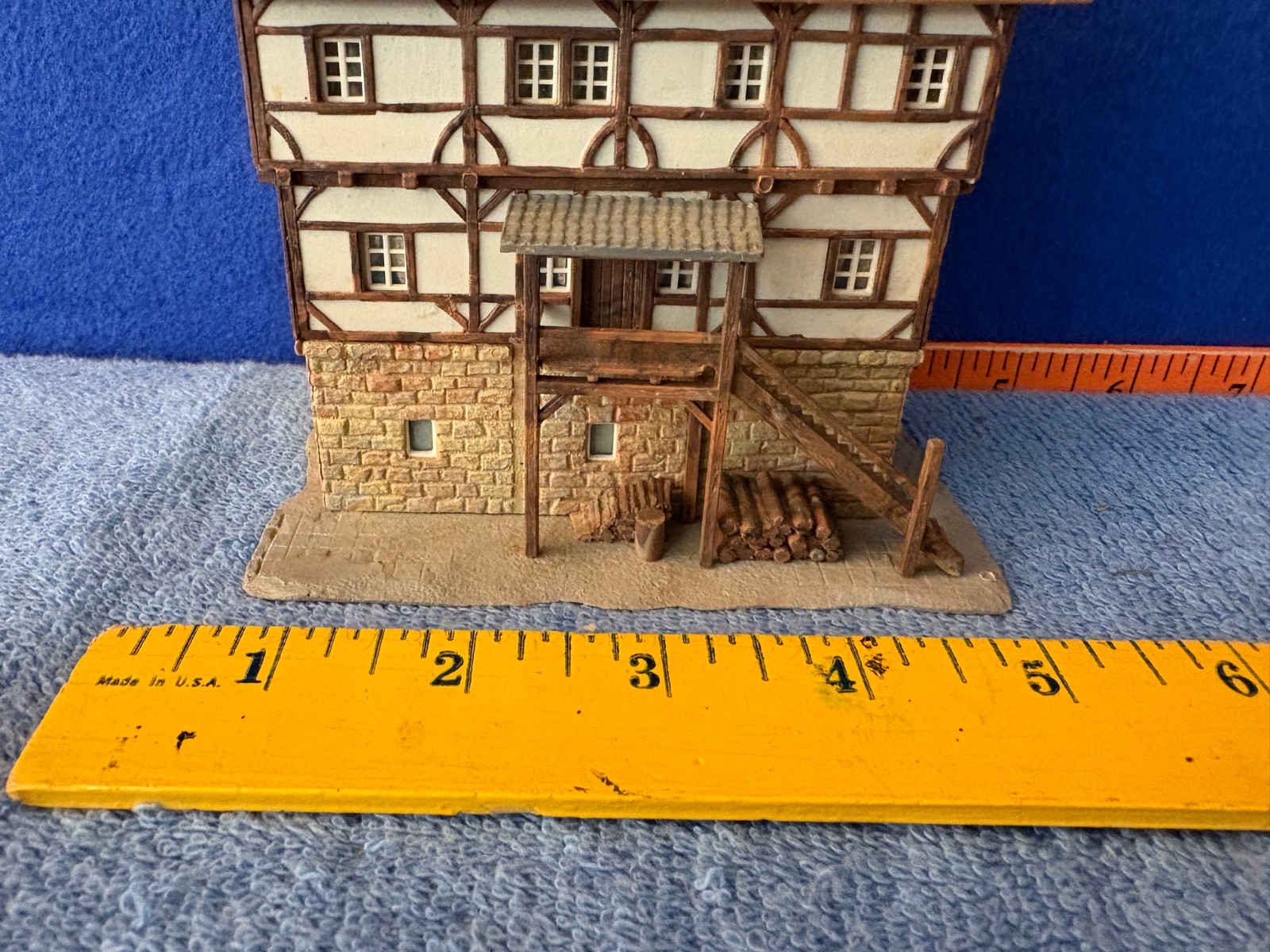 Picture 3 of 10