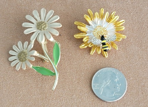 Vintage Floral Brooch Set 1960s Double Daisy & Rhinestone Bee Pin | eBay