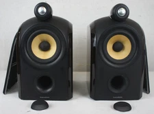 B&W - BOWERS AND WILKINS PM1 BOOKSHELF SPEAKERS