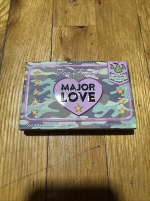 TOO FACED MAJOR LOVE MINI EYESHADOW PALETTE 8 GORGEOUS SHADES