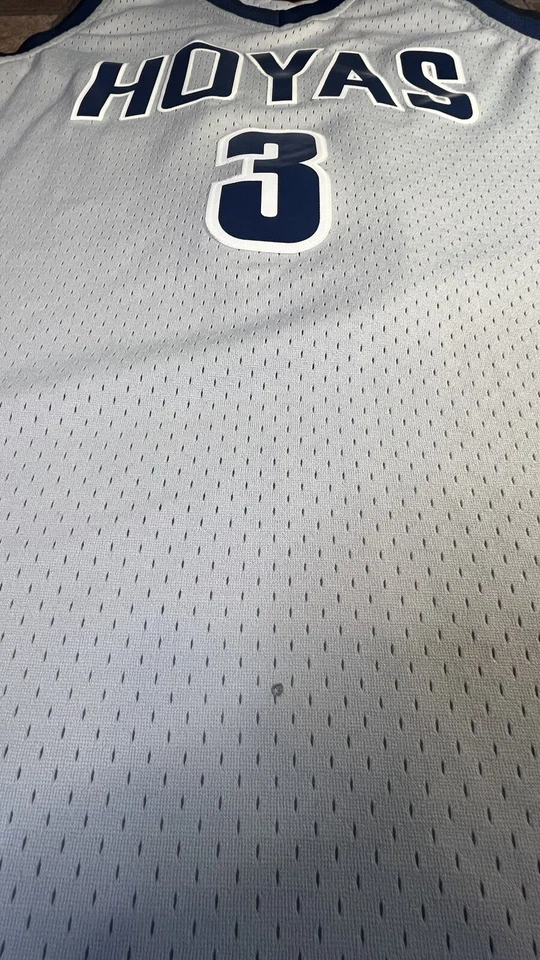 Camiseta Mitchell & Ness Georgetown Hoyas Allen Iverson Nueva Talla L Foto 3 de 4
