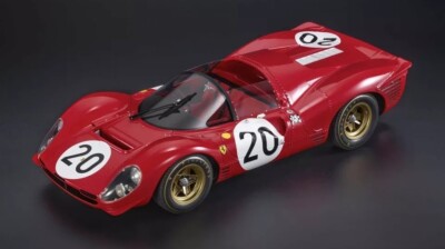 Ferrari 330P4 4.0L V12 Spider #20 1967 24h Le mans in 1:12 scale by Top Marques