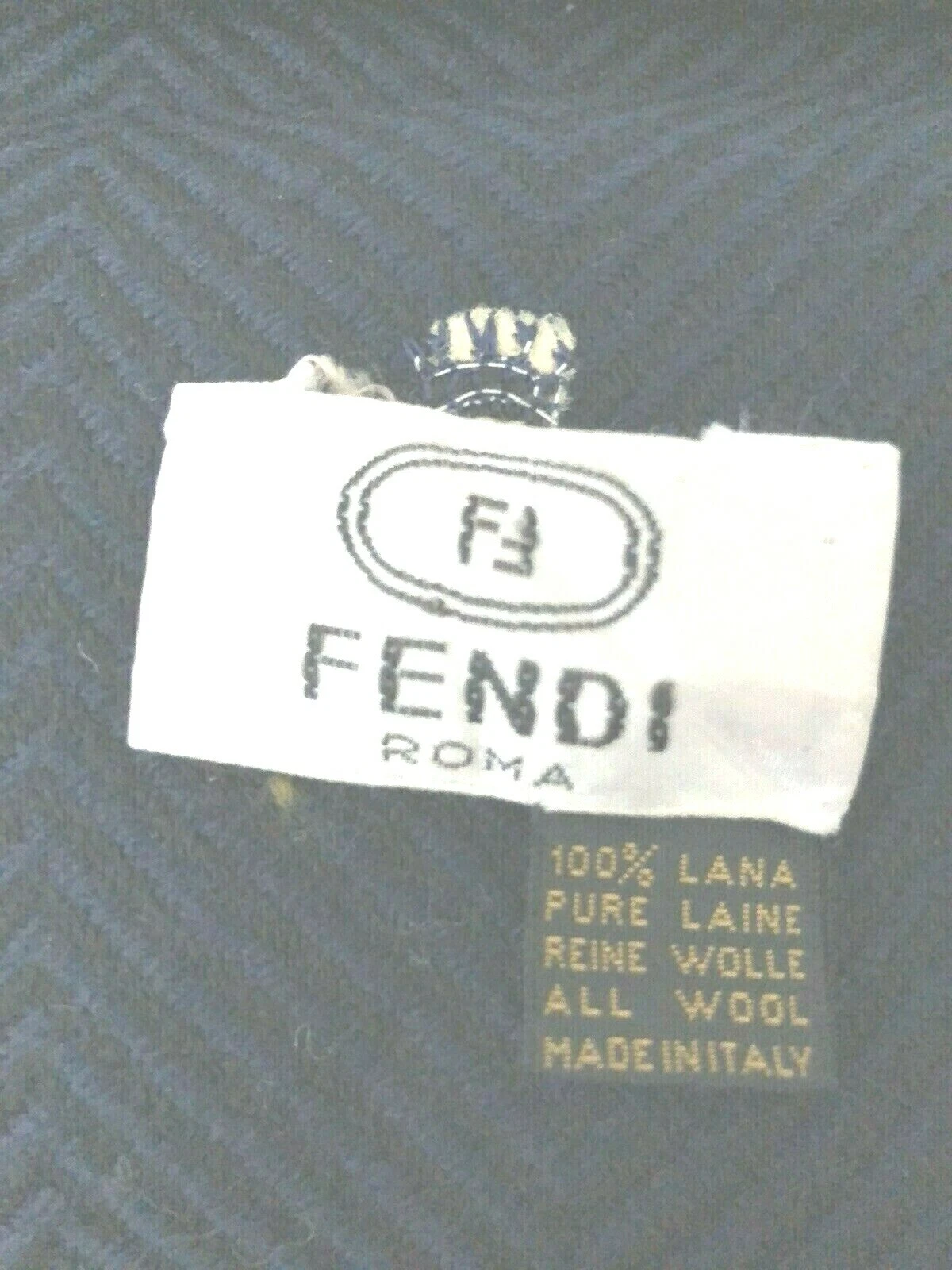 Rara sciarpa vintage FENDI 100% lana tessuto a spina di pesce 60" x 11 5" blu e nera