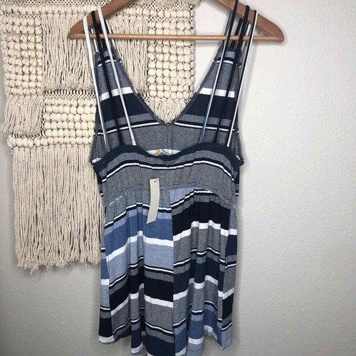 C&C California Blue Wide Stripe V-Neck Romper - Picture 3 of 4