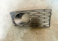 Seat Leon FR Mk2 09-12 Front Passenger Side Bumper Fog Light Grill 1P0853665P