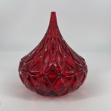 Shannon Crystal Design of Ireland Ruby Red Hershey?s Kiss Shaped Covered Dish