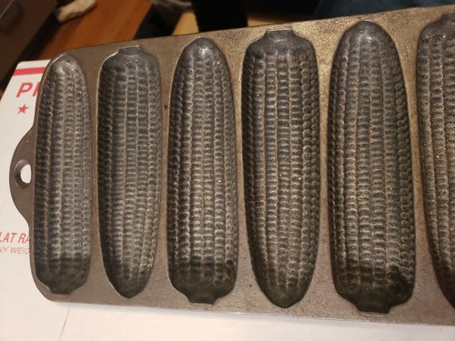 Vintage Wagner Ware Cast Iron Crispy Corn Stick Pan Muffin Cornbread - Picture 10 of 12