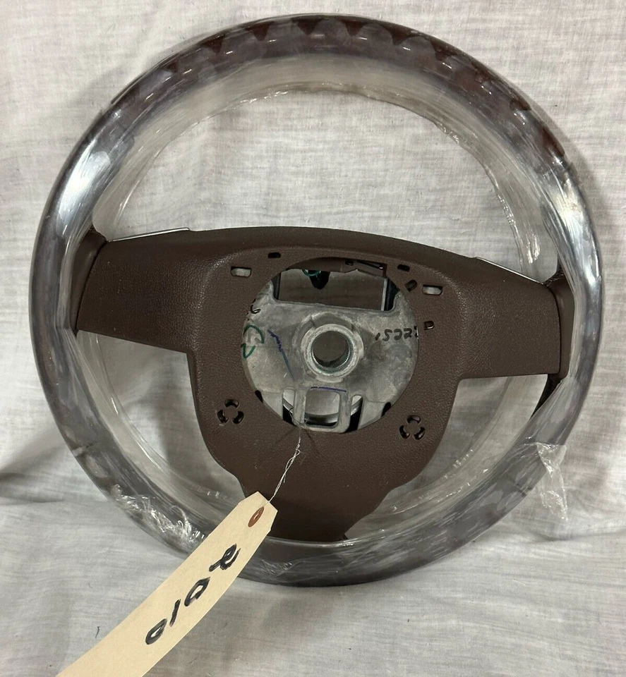 2010 凯迪拉克 SRX 棕色皮革和木质钢轮 GM 20857505 NOS 原始设备制造商 — 第 2/4 张图片