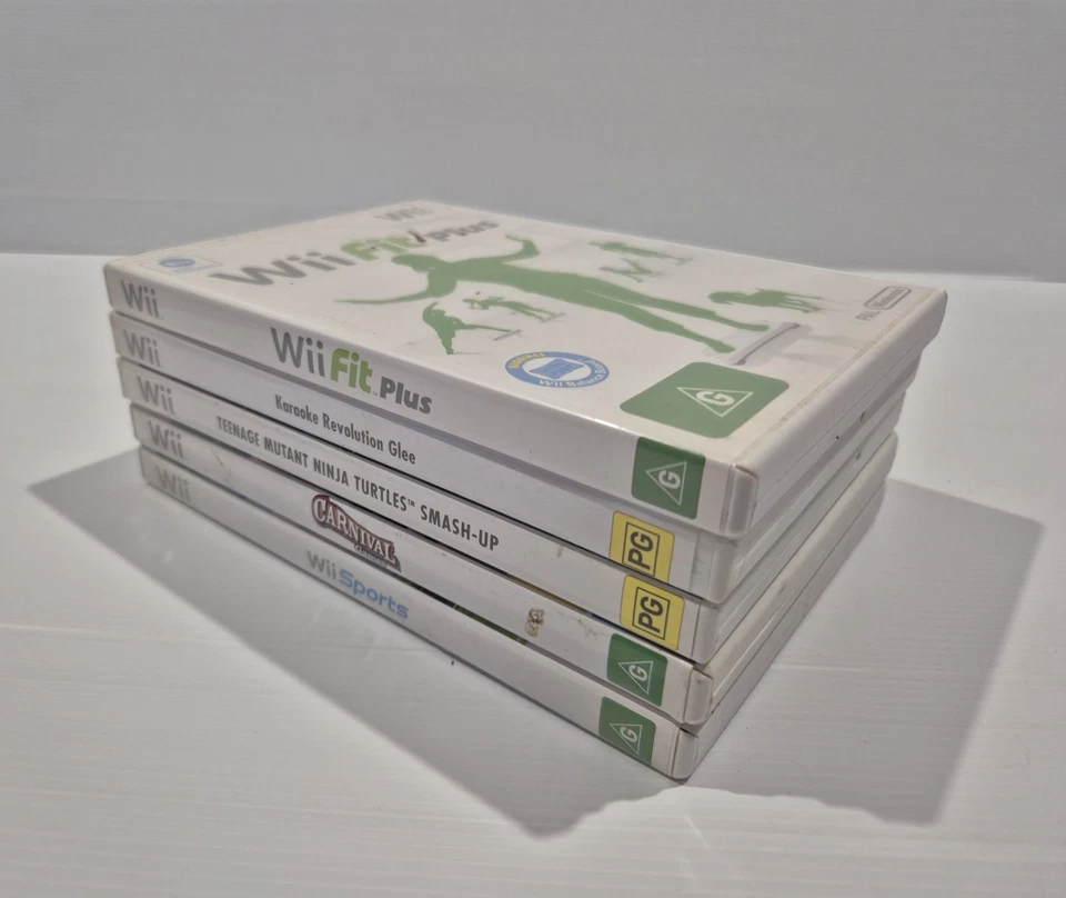 Paquete Nintendo Wii: Familia X5, Acción y Wii Deportes Carnaval TMNT Foto 2 de 4