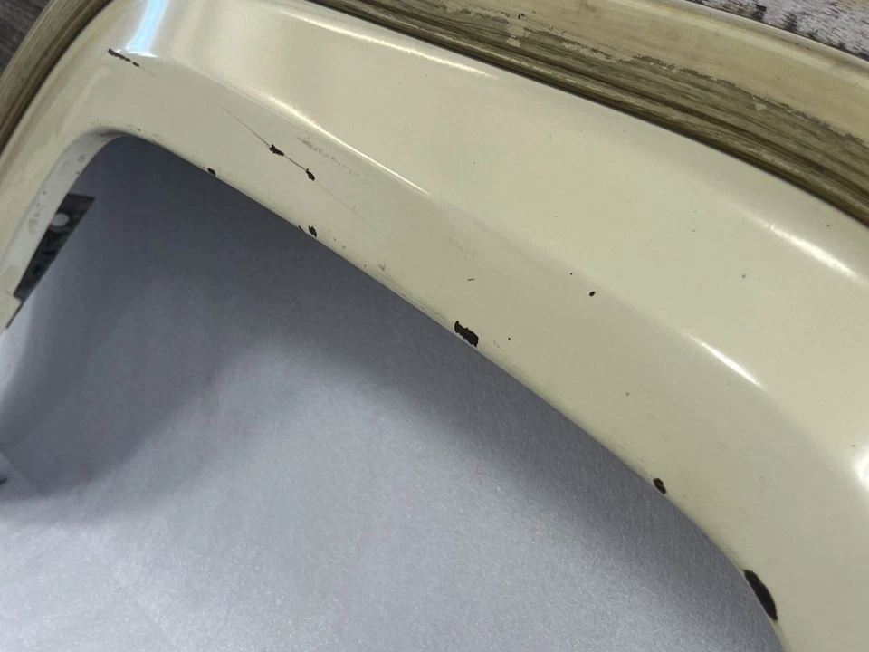 1988 JEEP GRAND WAGONEER RIGHT PASSENGER SIDE FRONT FENDER YELLOW Foto 3 de 4