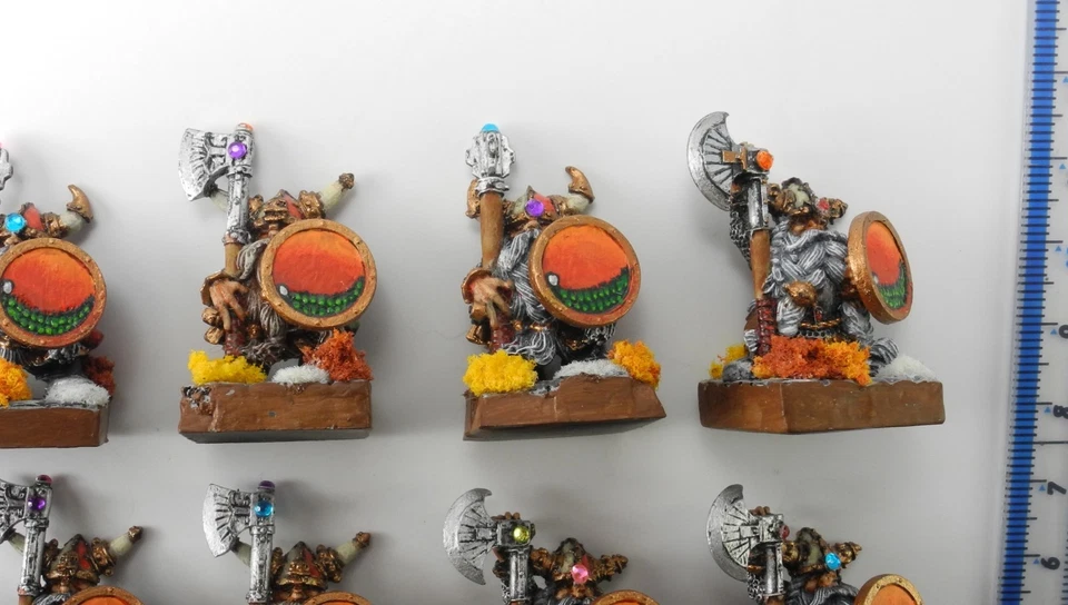 10 BARBE LUNGHE NANE (senza etichette) Metal Dwarfs Army Warhammer ben dipinto 1999 G4b - Immagine 3 di 4