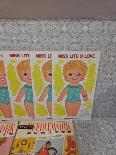 Vintage 4- McCalls Needlework & Crafts Magazines 1969-1975 & 5-Miss Lite-O-Love - Picture 3 of 8