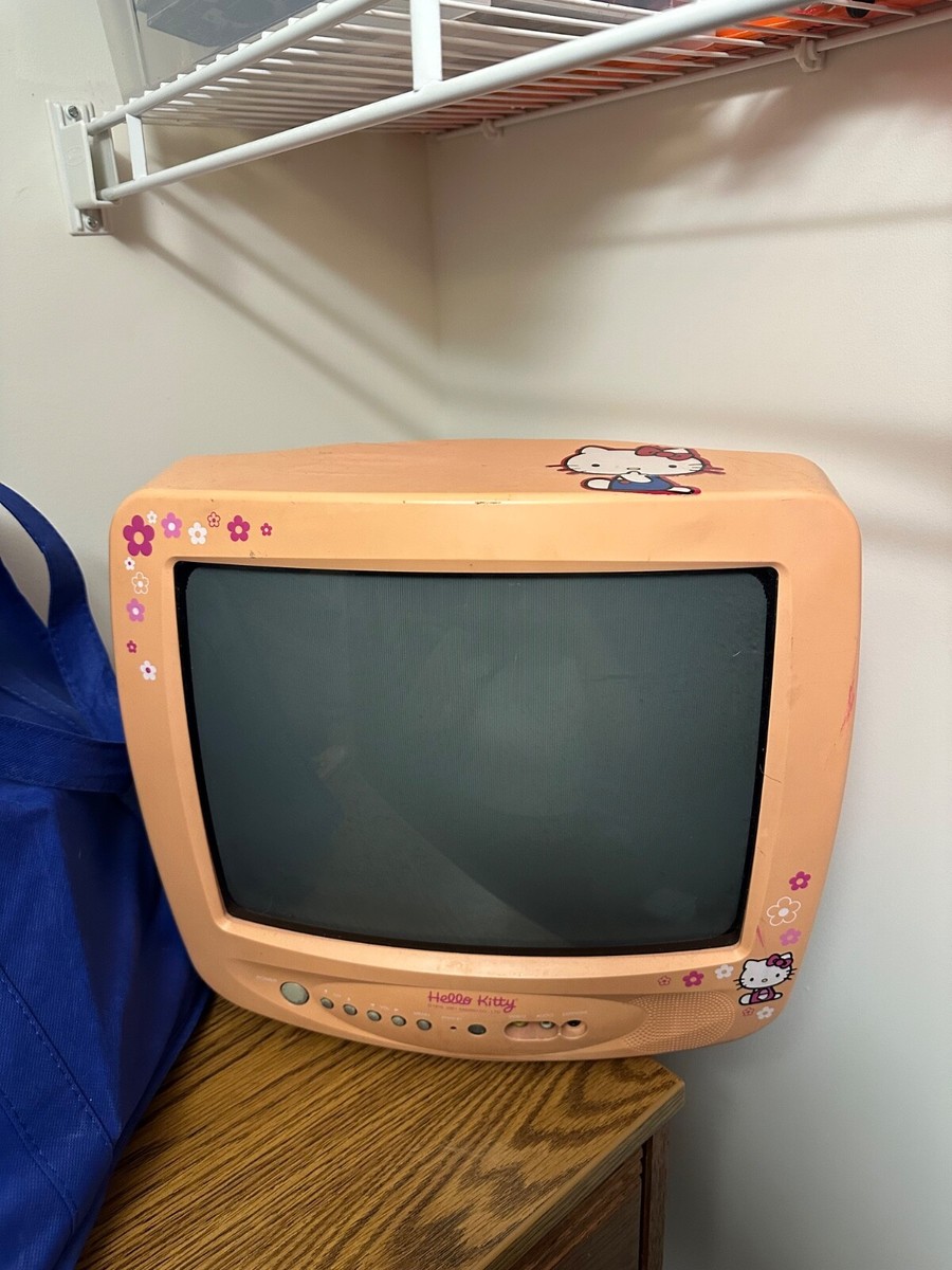 2003 Pink Hello Kitty KT2113 Vintage Box TV With Adapter Remote