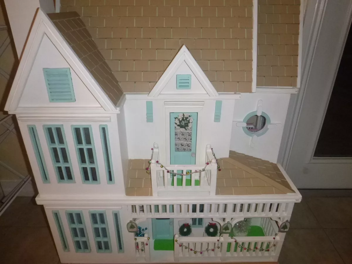 Barbie Dolls & Doll Houses