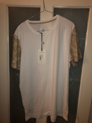 Men's Size L Elvine Leaf Print Sleeve T Shirt. BNWT. White