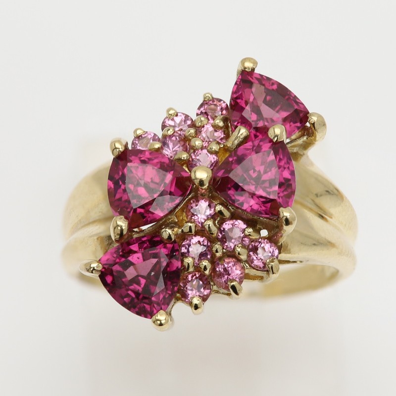 Vintage Red Gem Ring 10k Yellow Gold Natural Brilliant Rhodolite