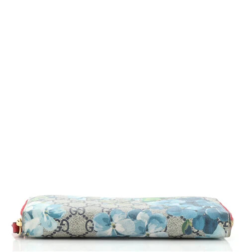 GUCCI Blooms GG Supreme Red Trim Blue Navy Flowers Zip Around