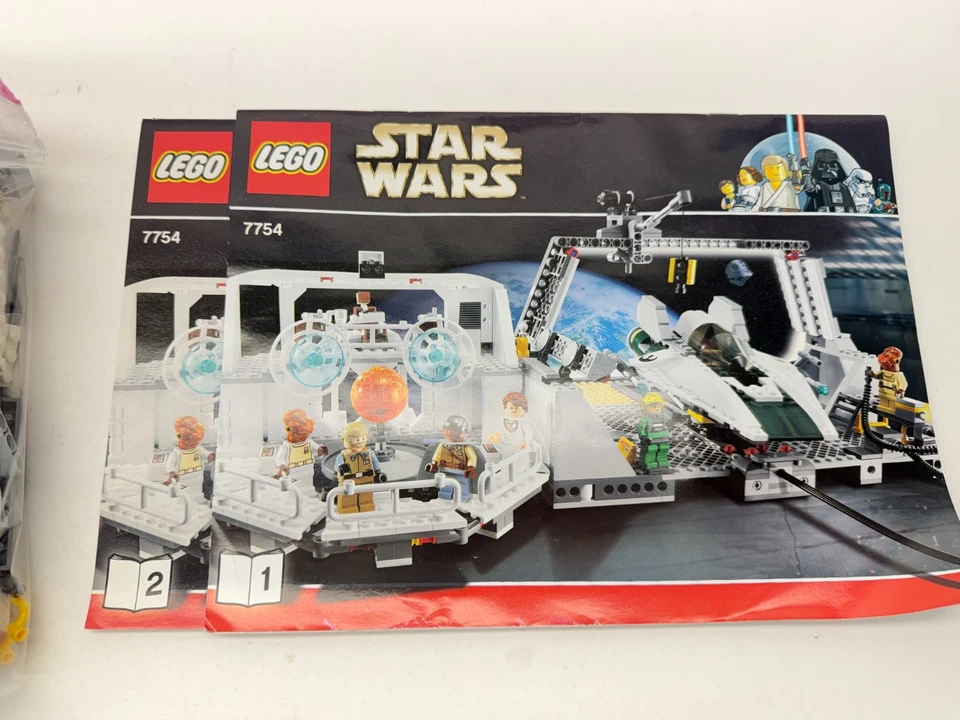 LEGO Star Wars Exclusive Limited Edition Mon Calamari (7754) 100% Complete - Image 2 of 4