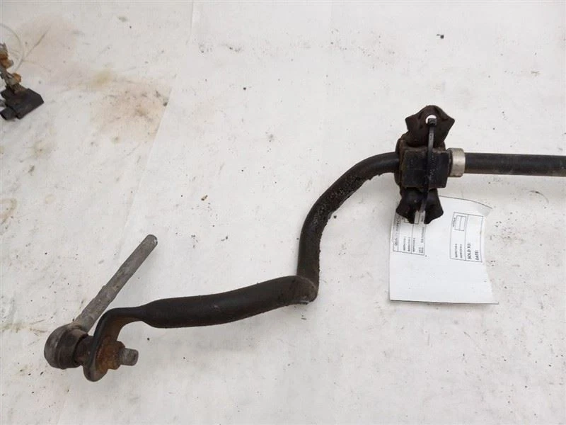 BARRA ESTABILIZADORA DELANTERA PARA NISSAN ALTIMA 2013 - 2018 Foto 2 de 4