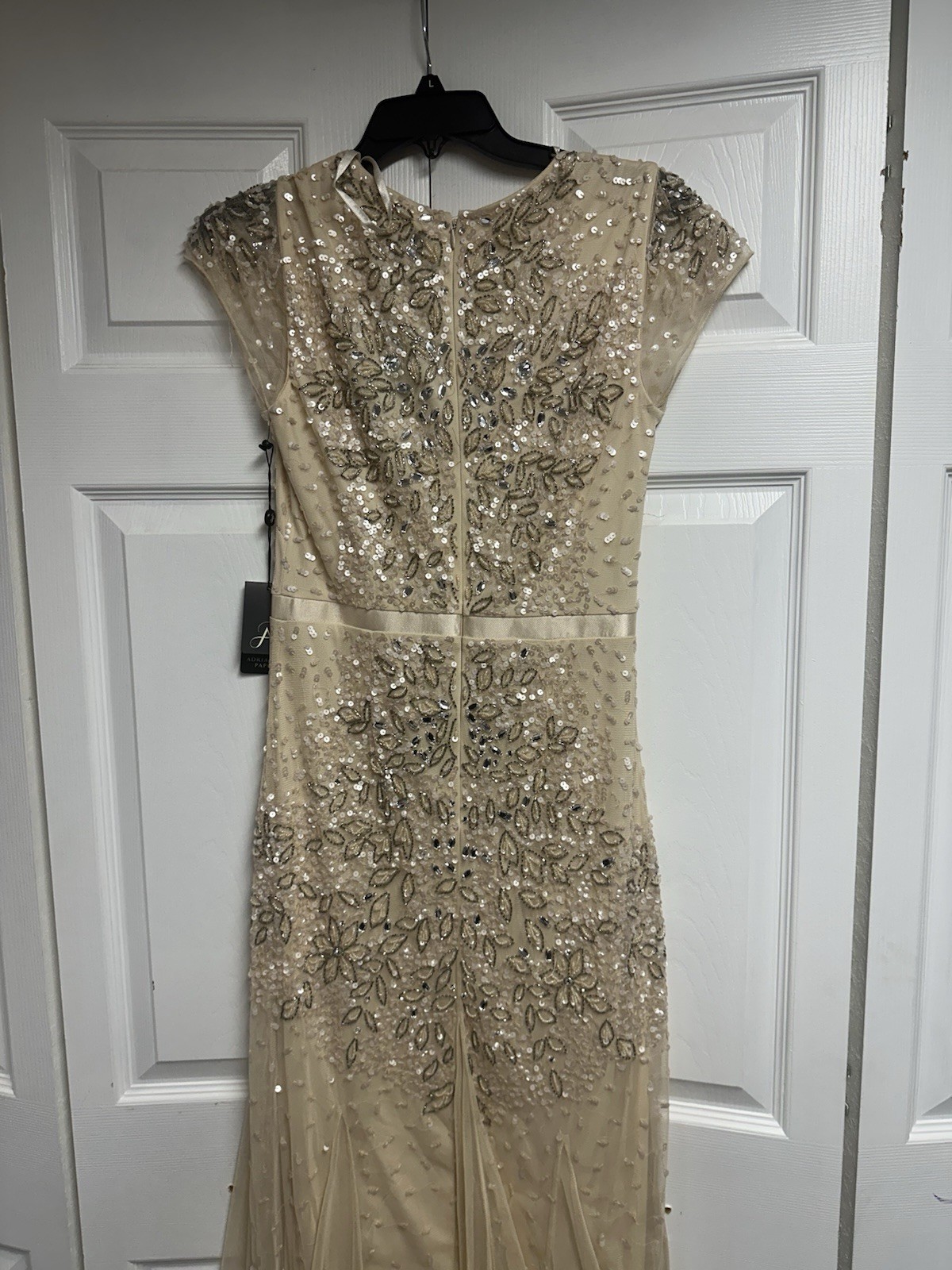 Picture 4 of 5