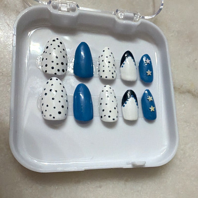 Short Oval gel-x Press-On Nails Glossy Blue White Black Star Pre-Designed