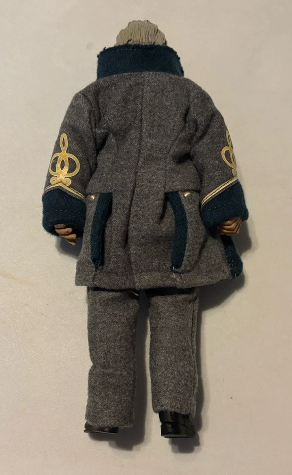 "Figura suelta de 8"" NECA The Hateful Eight General Sandy Smithers "The Confederate" Foto 3 de 3