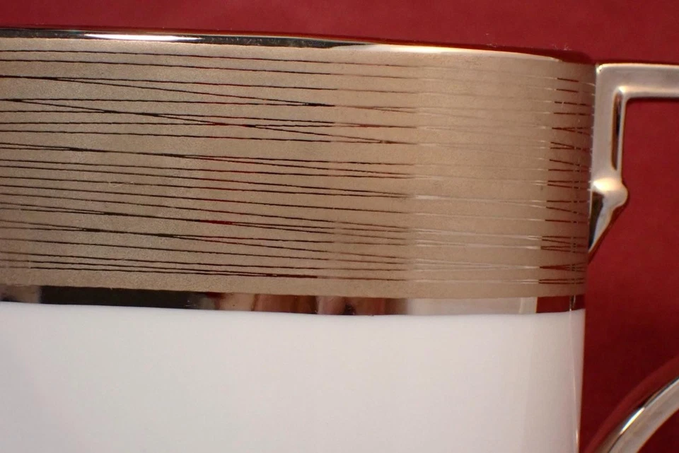 RICHARD GINORI GOLD PLATED LUNA MILK JUG / CREAMER ITALY UNUSED - Image 4 of 4