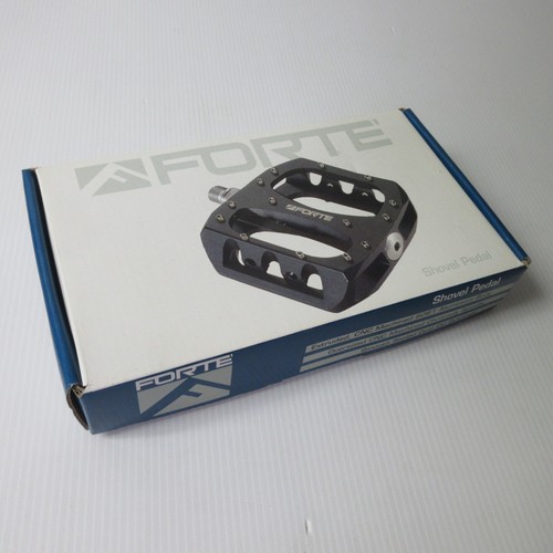 Forte Bicycle Shovel Pedals 6061 Aluminum Removalble Traction Pins MTB / BMX