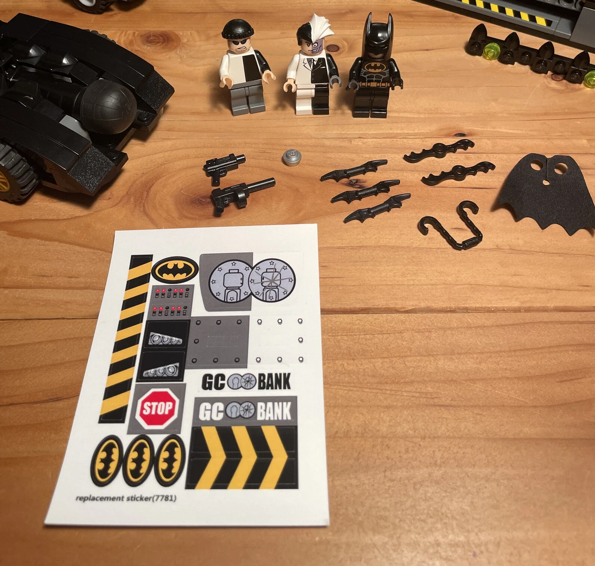 LEGO 7781 Batmobile Two Face s Escape Figures Stickers are NEW 9