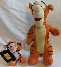 DISNEY STORE Winnie the Pooh Mini TIGGER PICTURE FRAME 4.5" & PLUSH 11" Set