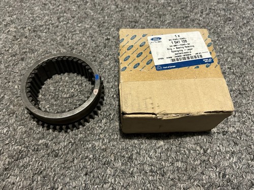 Ford KA Mk2 1st & 2nd Gear Retaining Ring Genuine OEM 1541128 9S517C043DA - 第 1/6 張圖片
