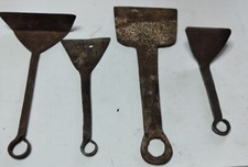  ATTREZZI DA CUCINA EPOCA 800 FORGIATI A MANO IN METALLO 