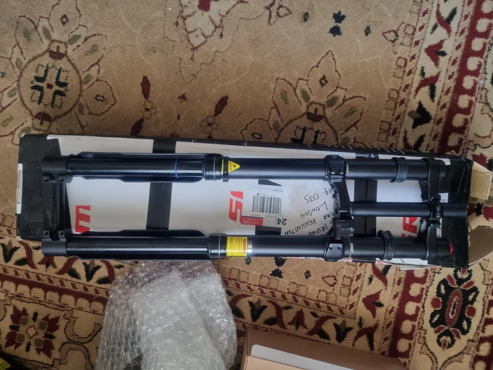  DNM USD-8S Suspension Fork Downhill DH MTB Air 1-1/8" 203mm 20mm Axle 26" 27.5" - Image 2 of 4