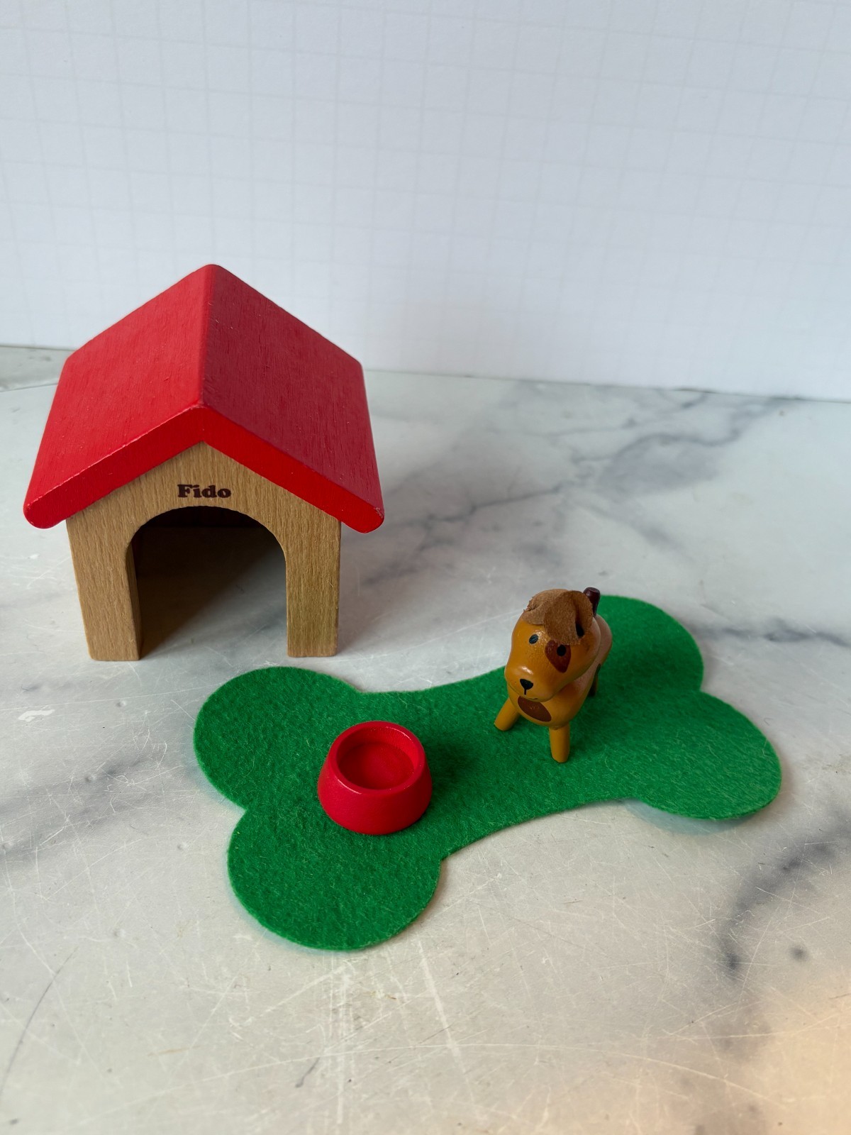 HAPE All Seasons Dollhouse REPLACEMENT pieces furniture figu