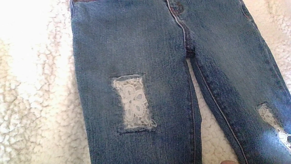 Cat & Jack Girls Size 6 Jeans Distress w/Lace Raw Edge Hem 5-Pock Int Adj *FLAWS - Image 4 of 4