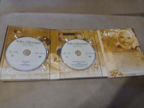 To Kill A Mockingbird Gregory Peck 2 Dvd Box Set Nice! - Picture 3 of 4