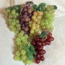 Artificial Grapes Bunch of 6 Plastic Fruit Home Decor Kitchen Prop Realistic