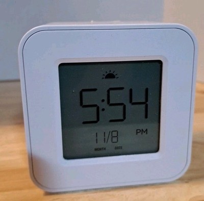 Capello Toc Square Dual Alarm Clock Backlit Display Calendar Battery Power (ZW)