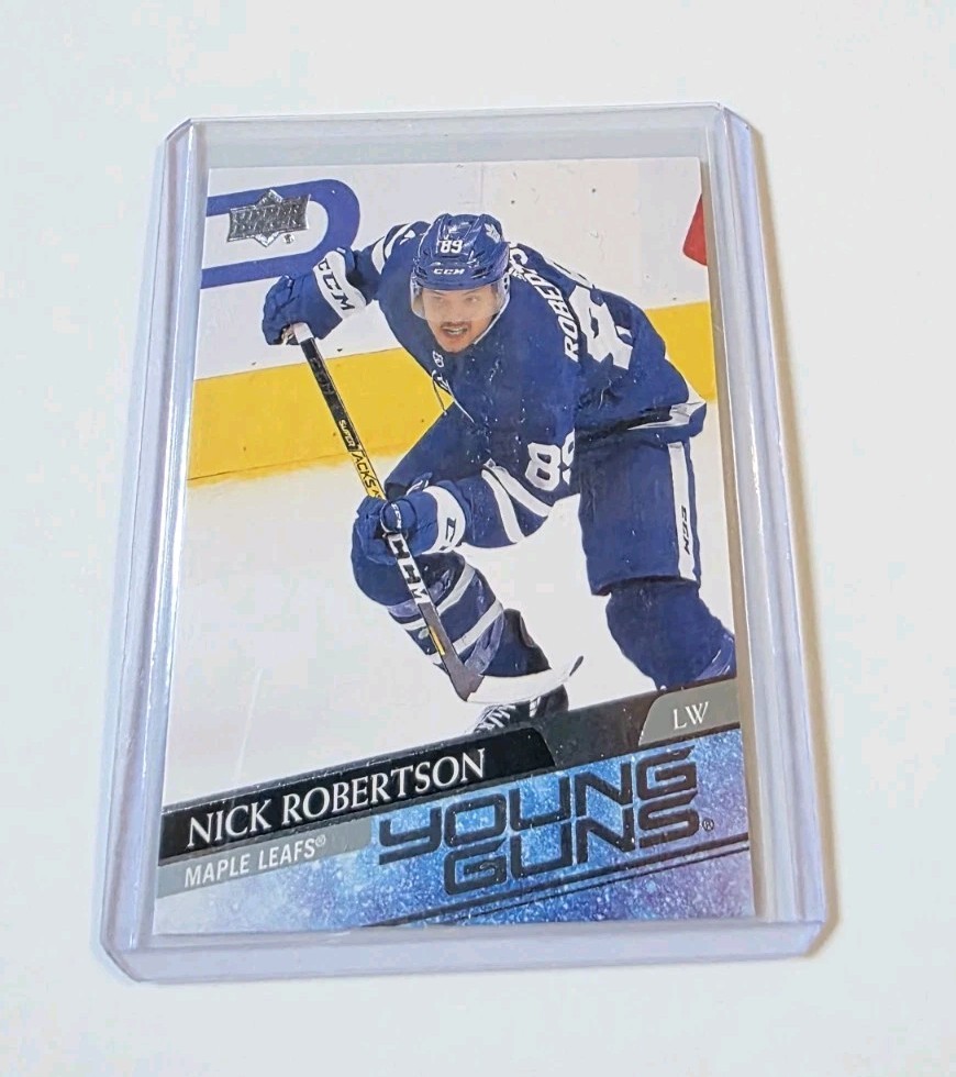 2020 21 Upper Deck Nick Robertson Young Guns #237 Maple Leafs!