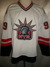 Wayne Gretzky New York Rangers White 1998-1999 Statue of Liberty CCM NHL Jersey