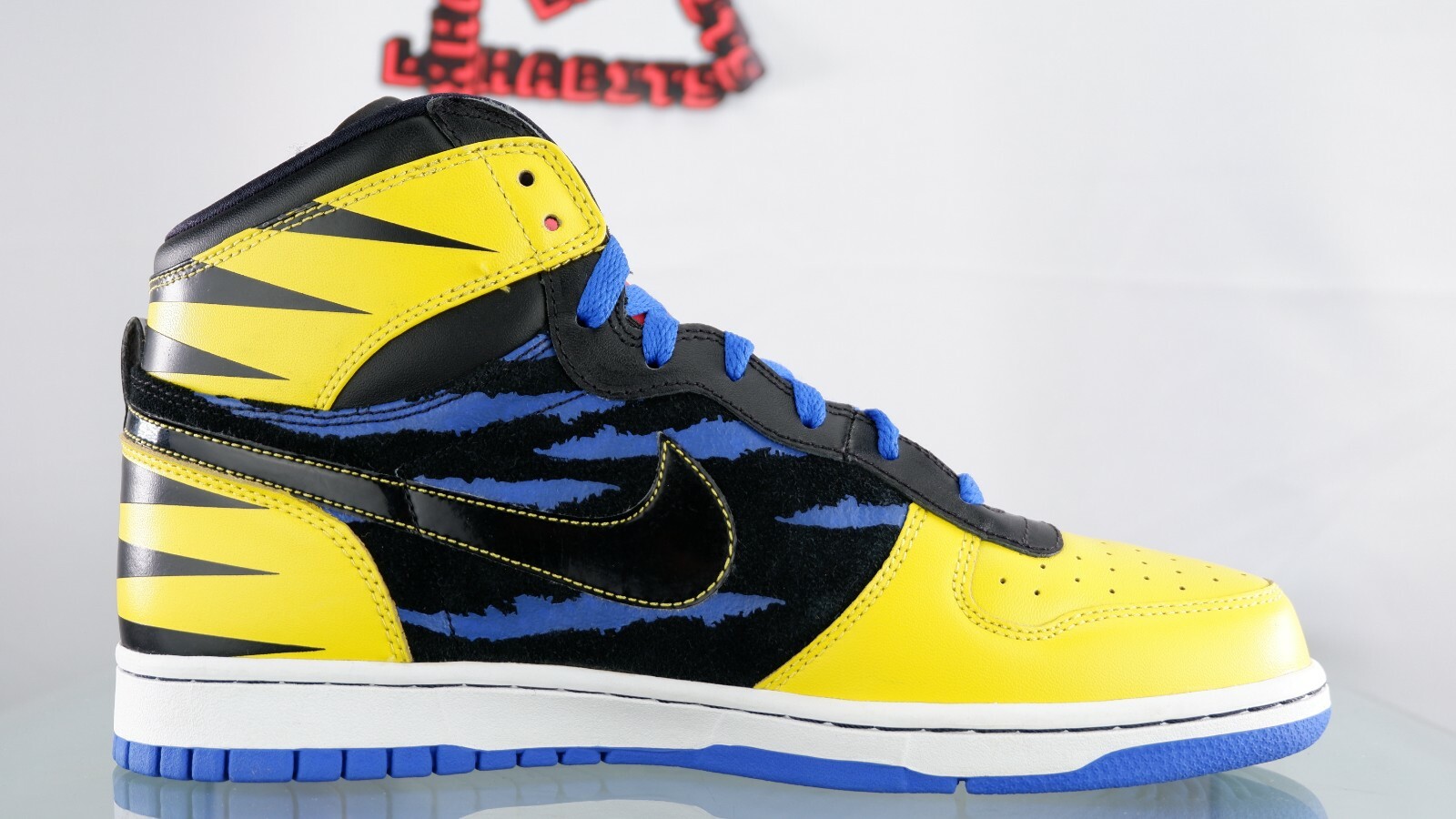 wolverine nike dunks