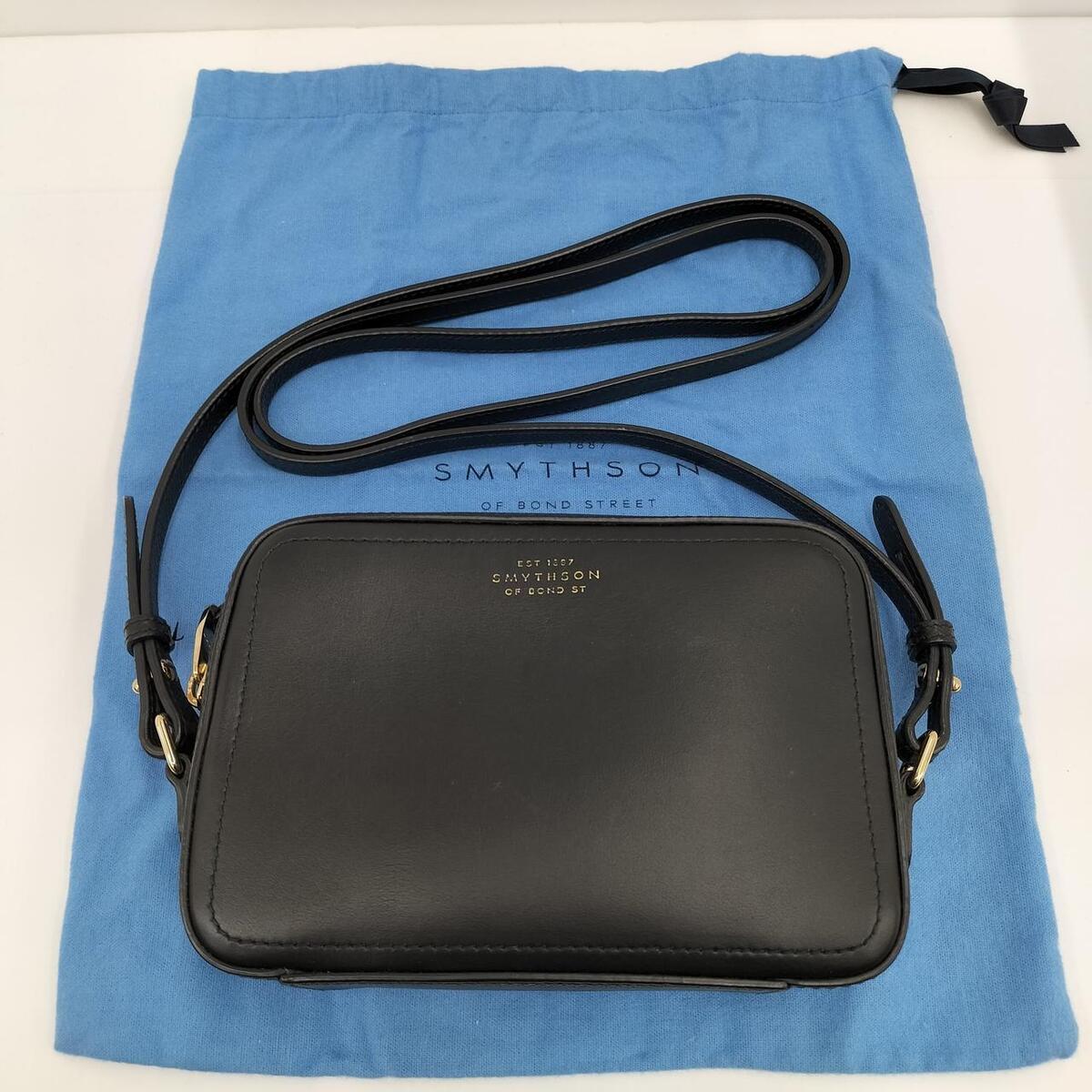 SMYTHSON Black Shoulder Bag for Women - Small with Gold Zip SMYTHSON Black Shoulder Bag for Women - Small with Gold Zip