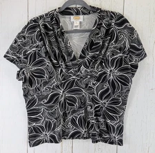 Talbots Size XL Womens Black White Floral Print V Neck Short Sleeve Top