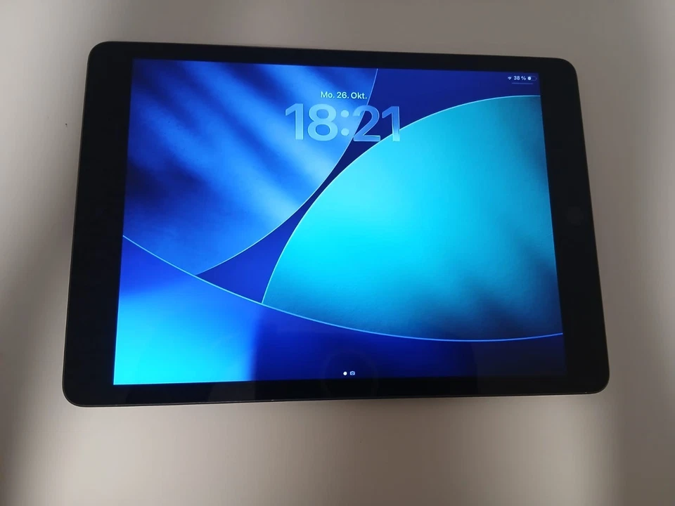 Apple iPad (9th generation) · 64GB · Wi-Fi, Foto 4 von 5